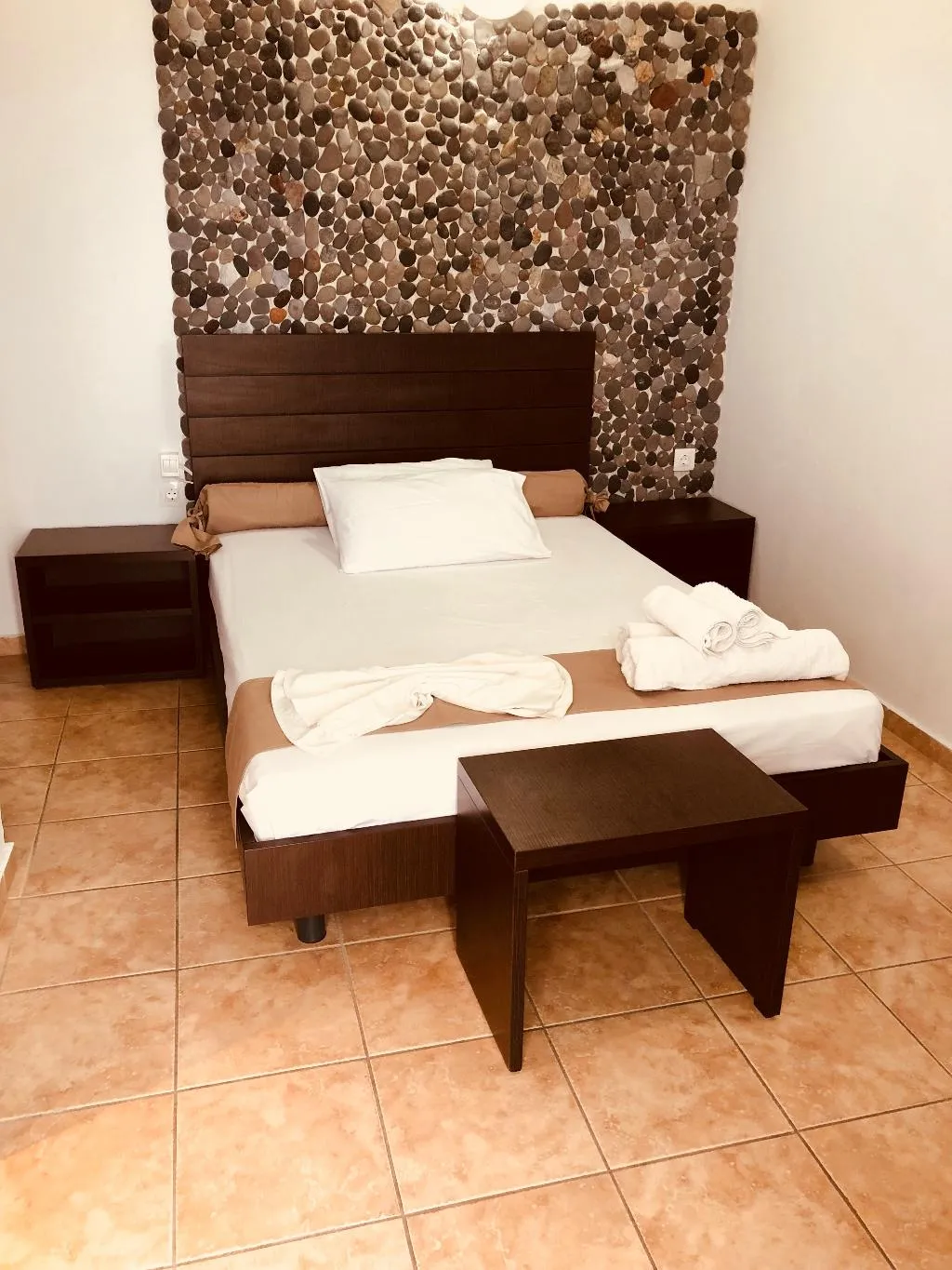 Double or Twin STANDARD Room, Villa Livadaros, Santorini