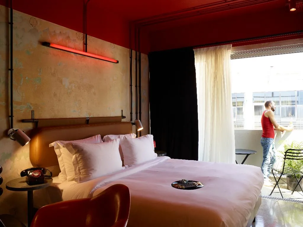 Double or Twin STANDARD Room, Max Brown Hotel Downtown, part of the Sircle Coll, Athens