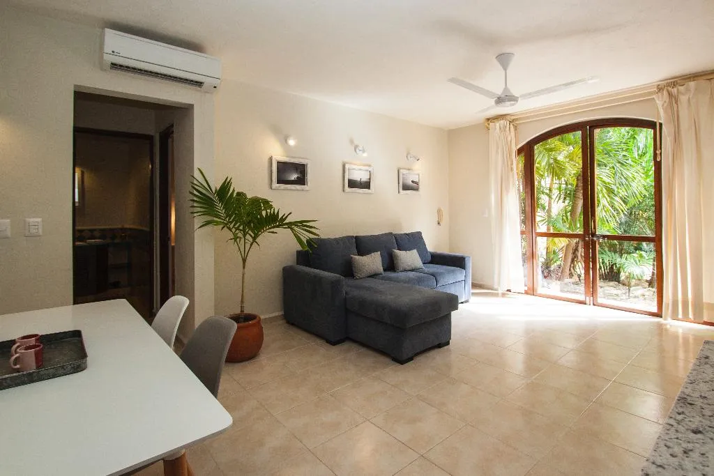 APARTMENT ONE BEDROOM Room, La Coccinella, Playa Del Carmen