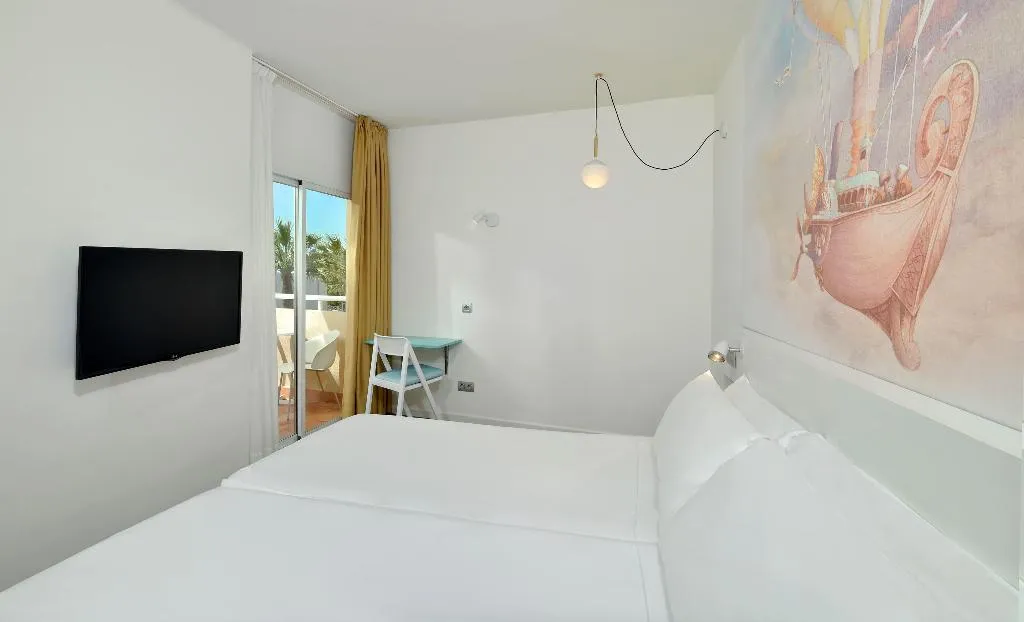 DOUBLE SEA VIEW Room, Sol Katmandu Park & Resort, Majorca