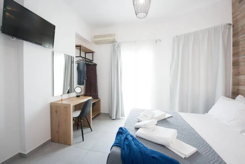 Room, Ria, Crete