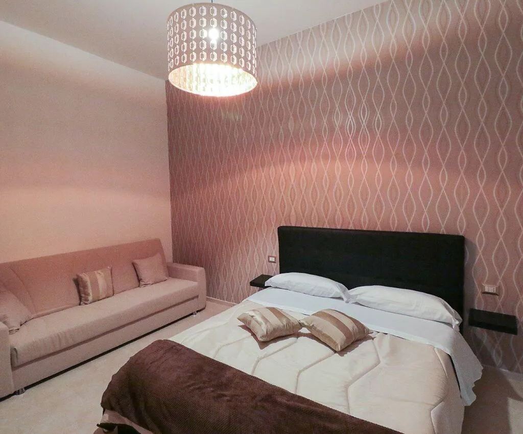 Room, Terrazza Partenopea, Naples