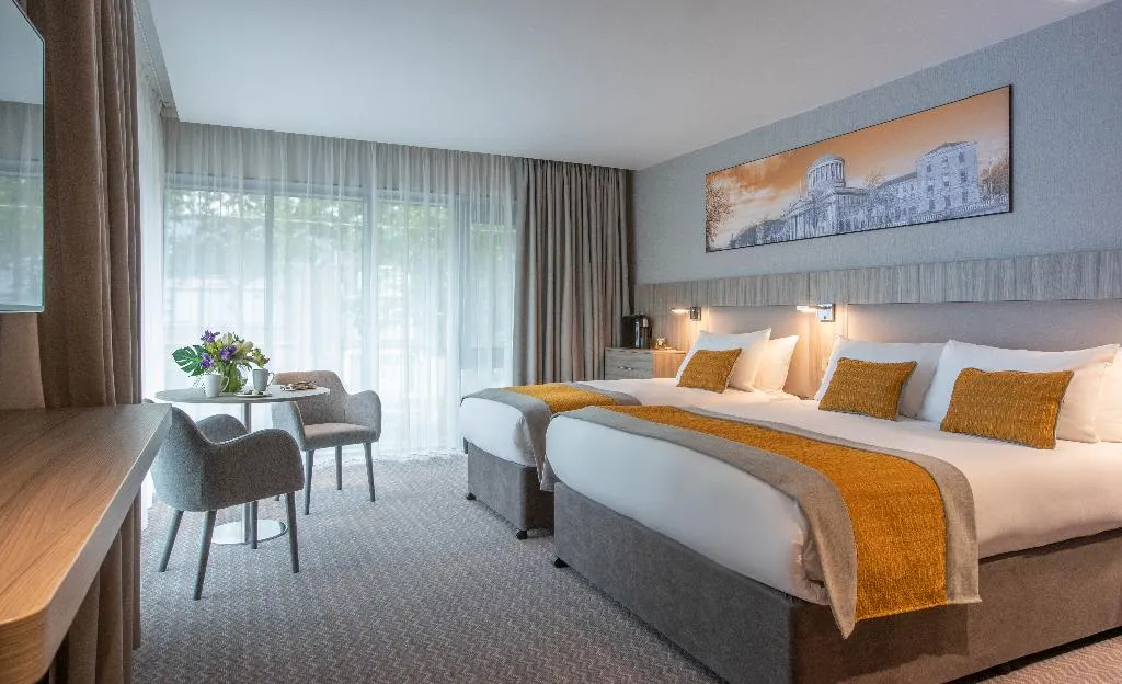 DOUBLE EXECUTIVE Room, Maldron Hotel Kevin Street, Dublin