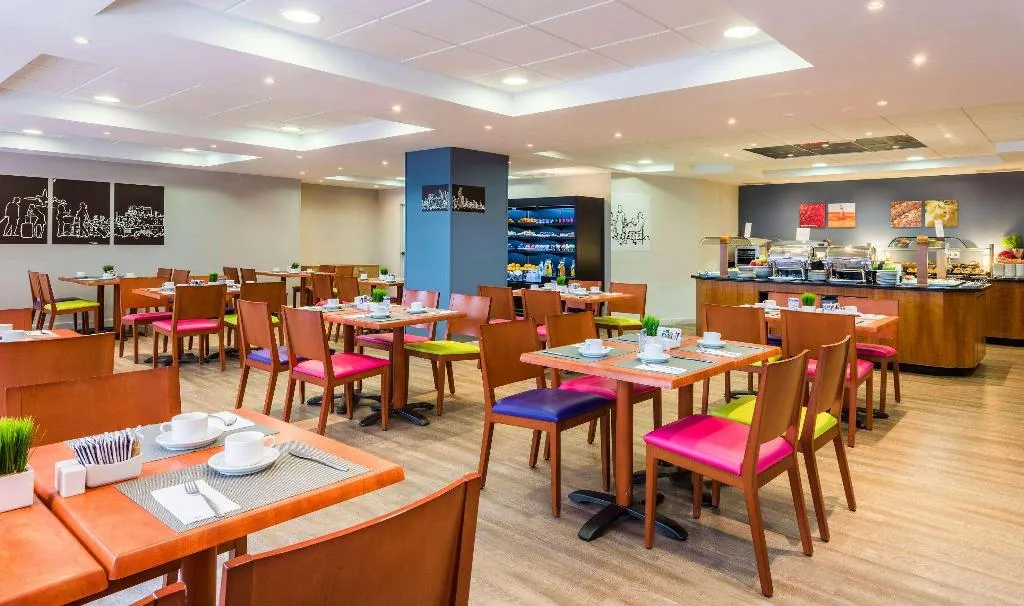 Restaurant, Hotel Madrid Centro Affiliated by Meliá, Madrid