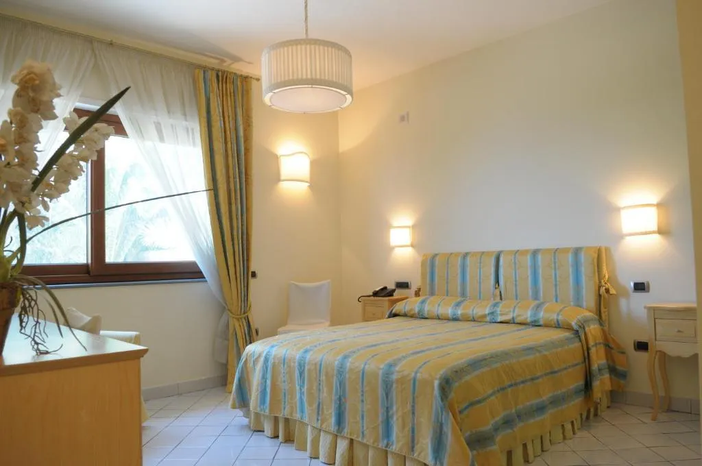 DOUBLE DELUXE Room, Hotel Villa Poseidon, Naples