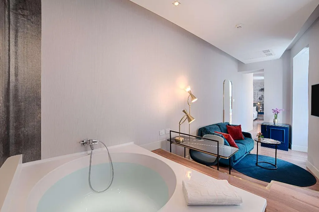 SUITE WITH VIEWS Room, NH Collection Roma Fori Imperiali, Rome