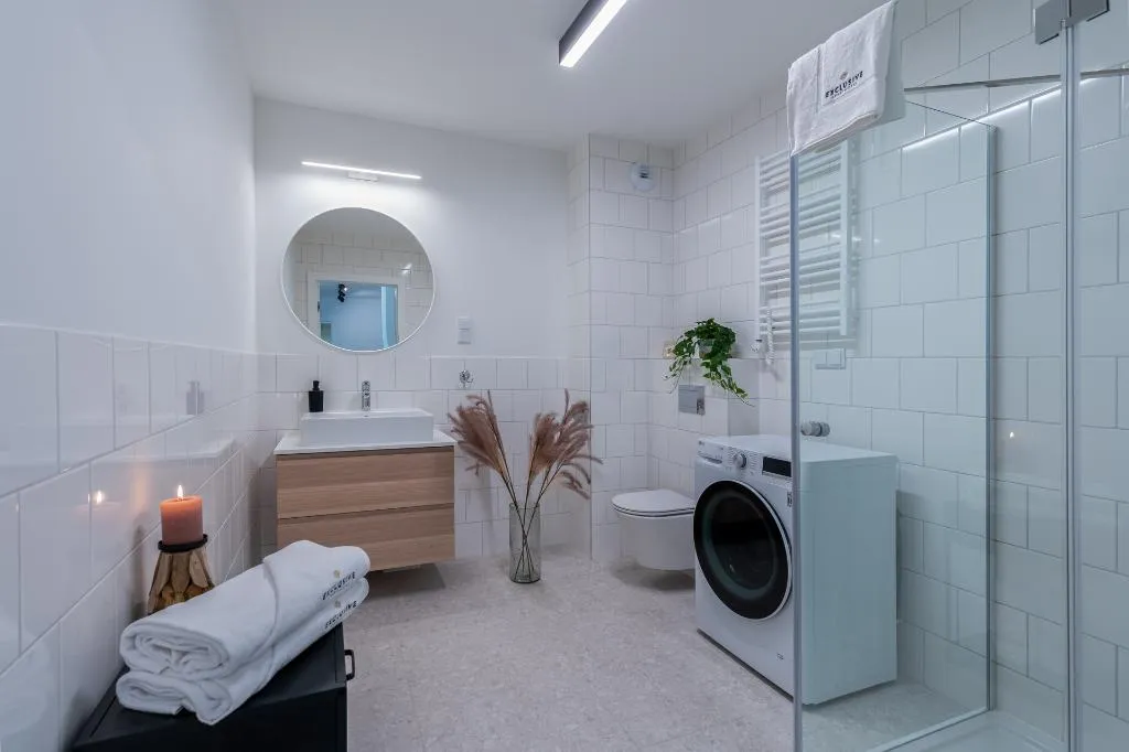 STUDIO DELUXE Room, Exclusive Apartments  Krakow City Centre, Krakow