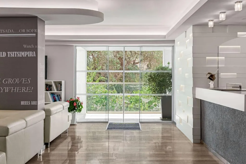 Lobby, TRYP by Wyndham Corfu Dassia, Corfu