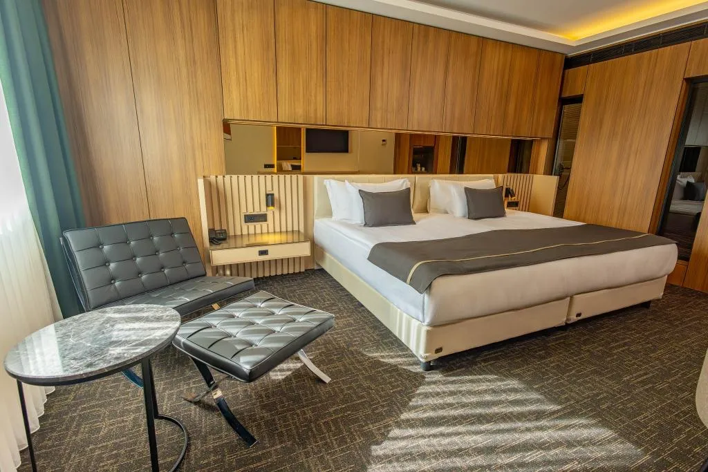 Room DELUXE ONE BED Room, FT Lotus Thermal Hotel & Spa Trademark Collection, Izmir