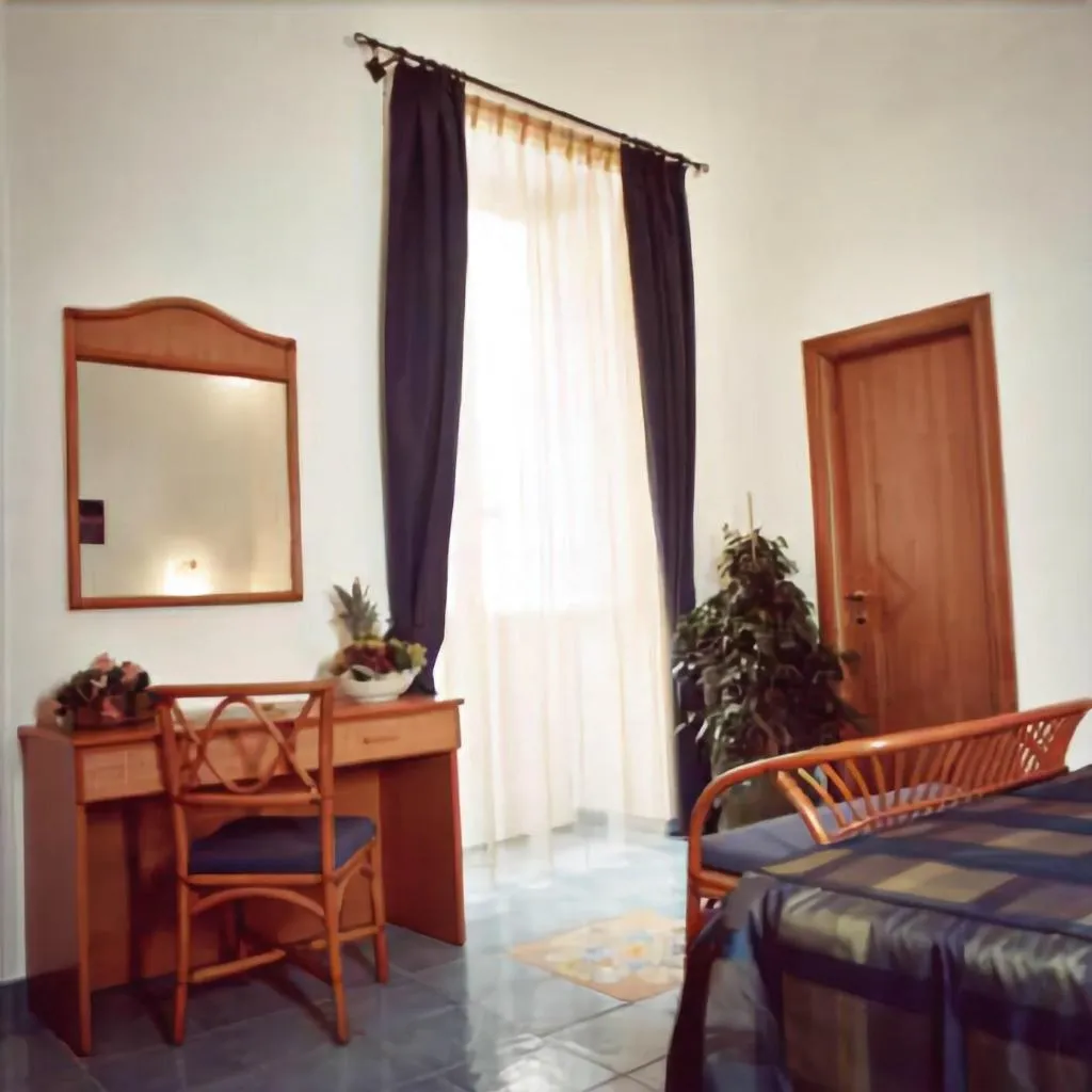 Room, Hotel Floridiana, Naples