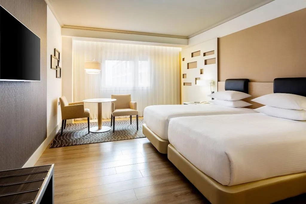 Room, Marriott Hotel Madrid Auditorium, Madrid
