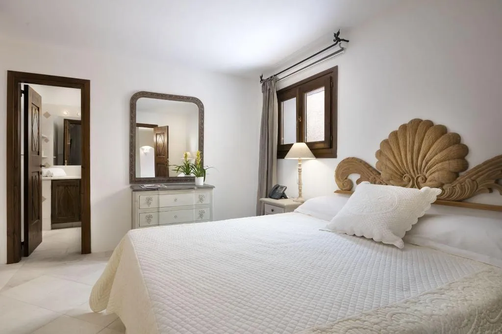 Room, Relais Villa Carola, Olbia