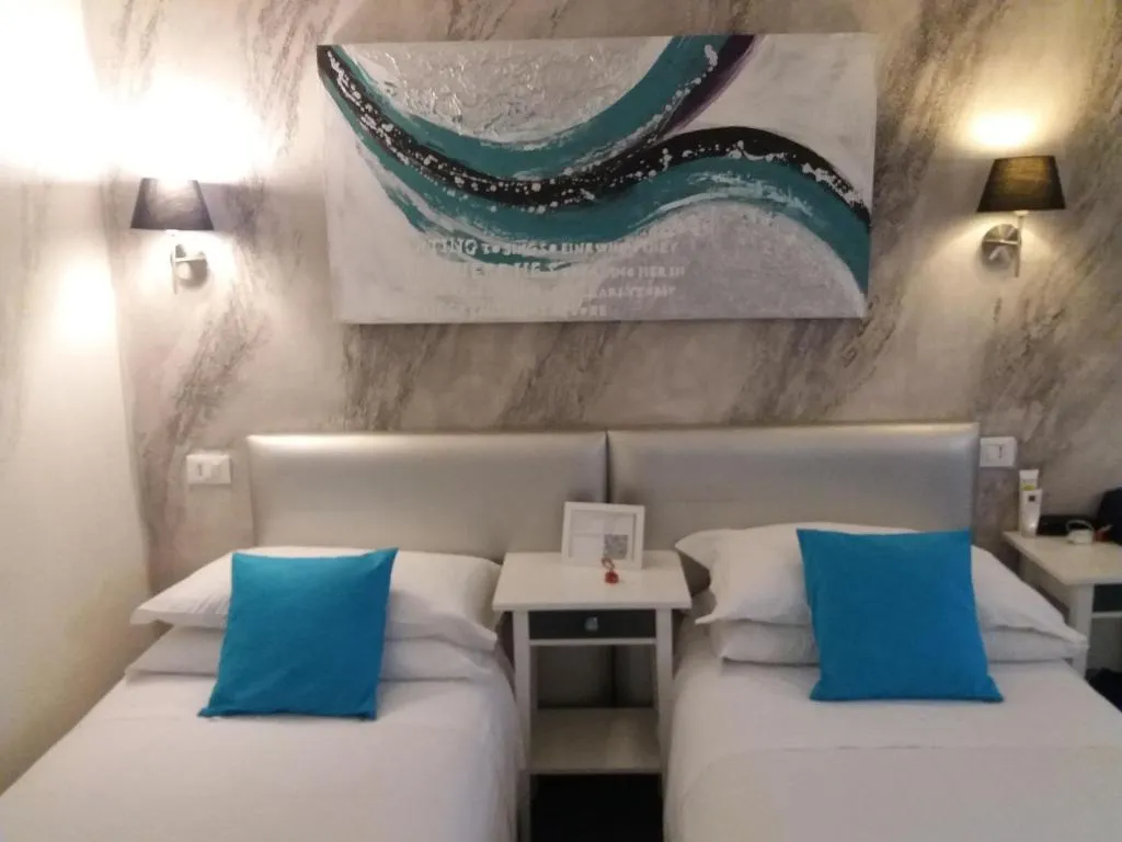 Room, Delsi Suites Pantheon, Rome