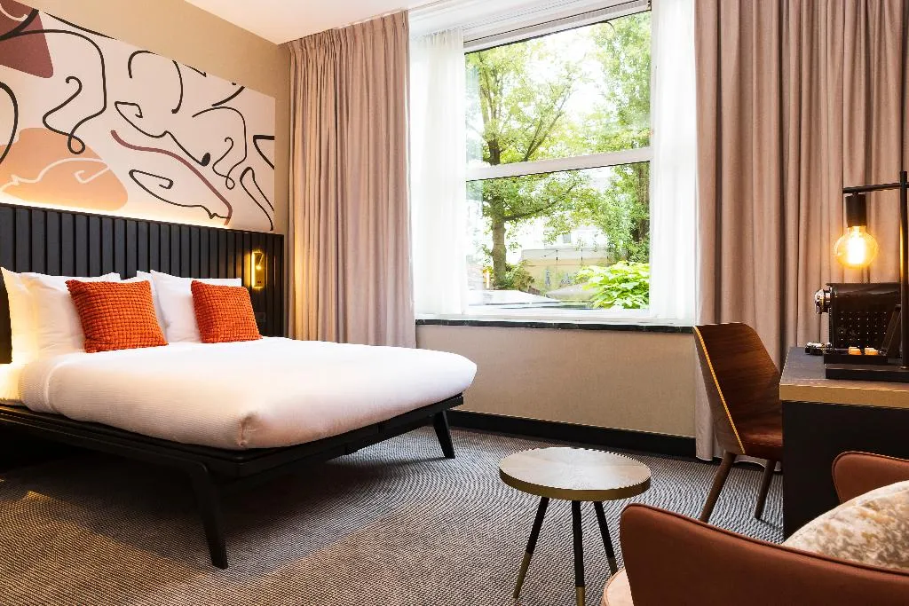 DOUBLE SUPERIOR Room, Huygens Place, Amsterdam