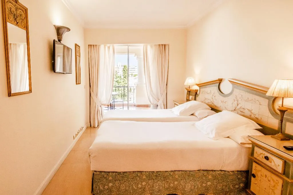 SUITE TWO BEDROOMS Room, Guadalpin Suites, Costa Del Sol