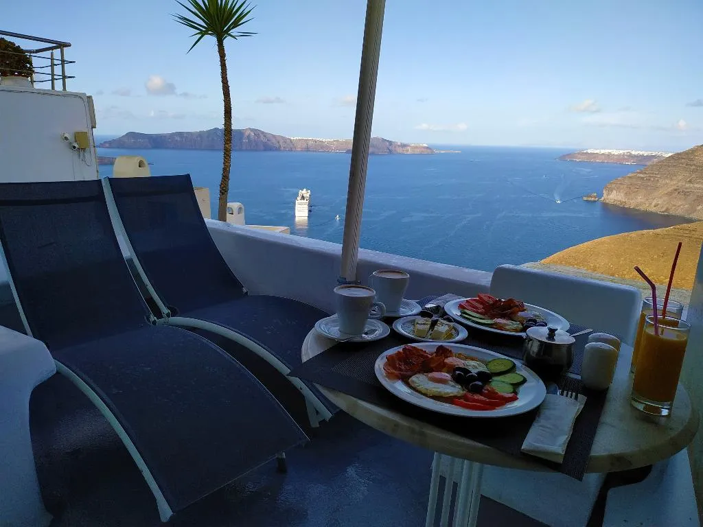 SUITE SUPERIOR Room, Trieris Villas & Suites, Santorini