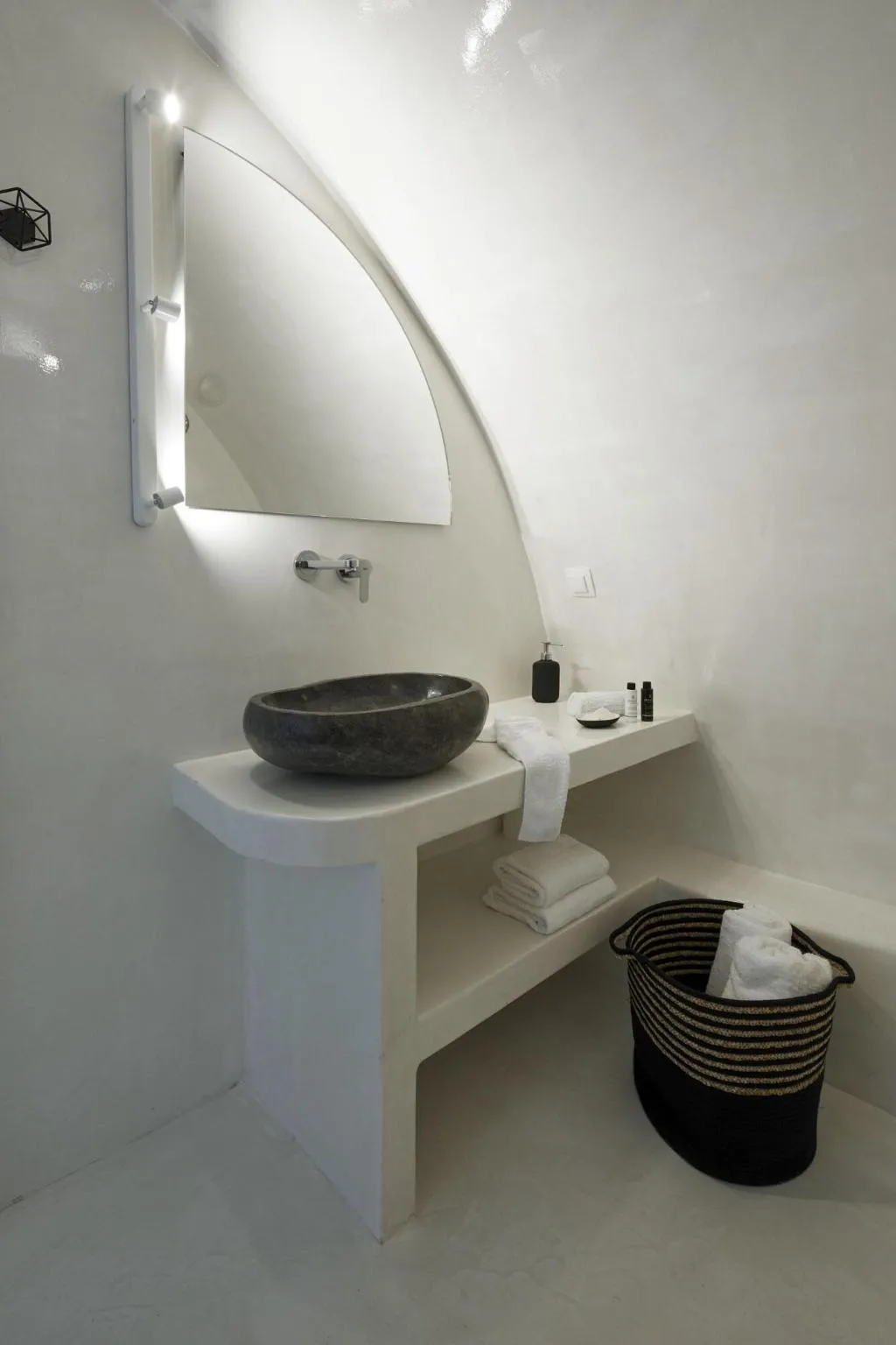 Room, Nano Suites, Santorini