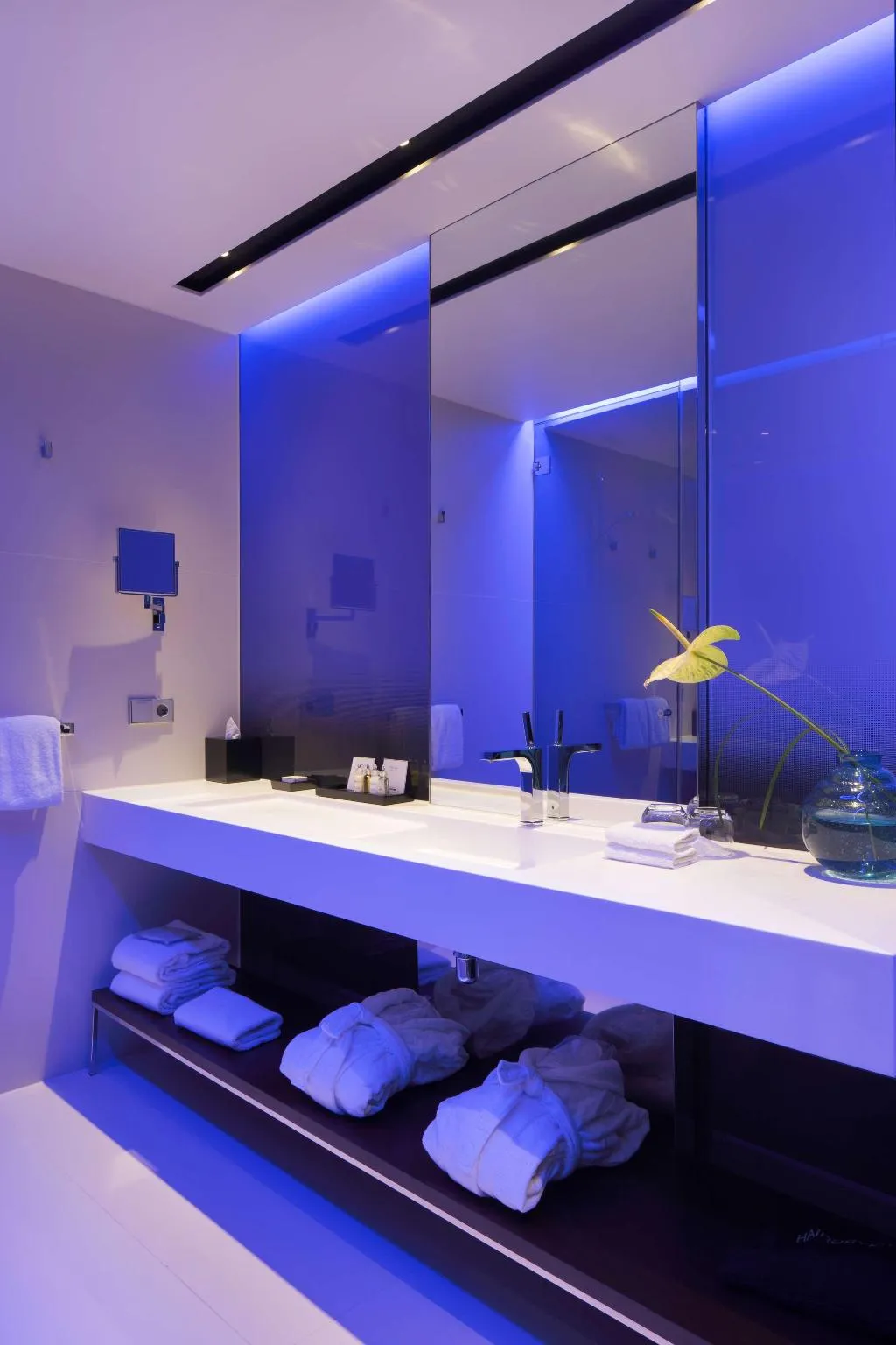 Room, art'otel amsterdam, Powered by Radisson Hotels, Amsterdam