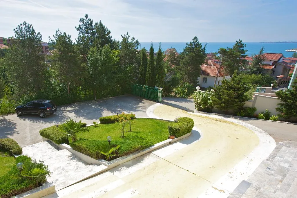 Terrace, Zora, Bourgas
