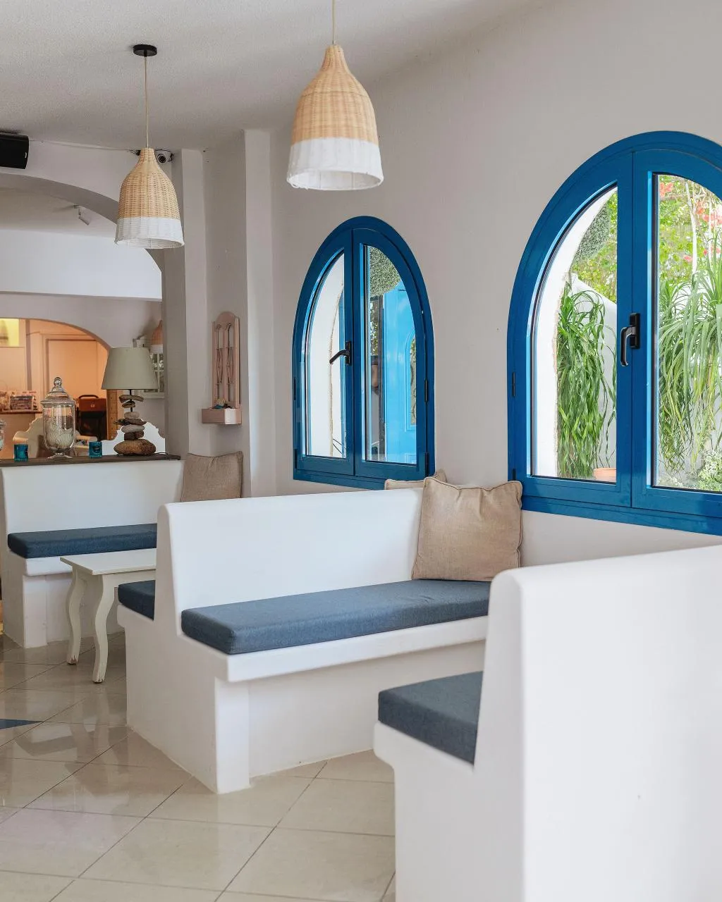 Bar, Nathalie, Rhodes