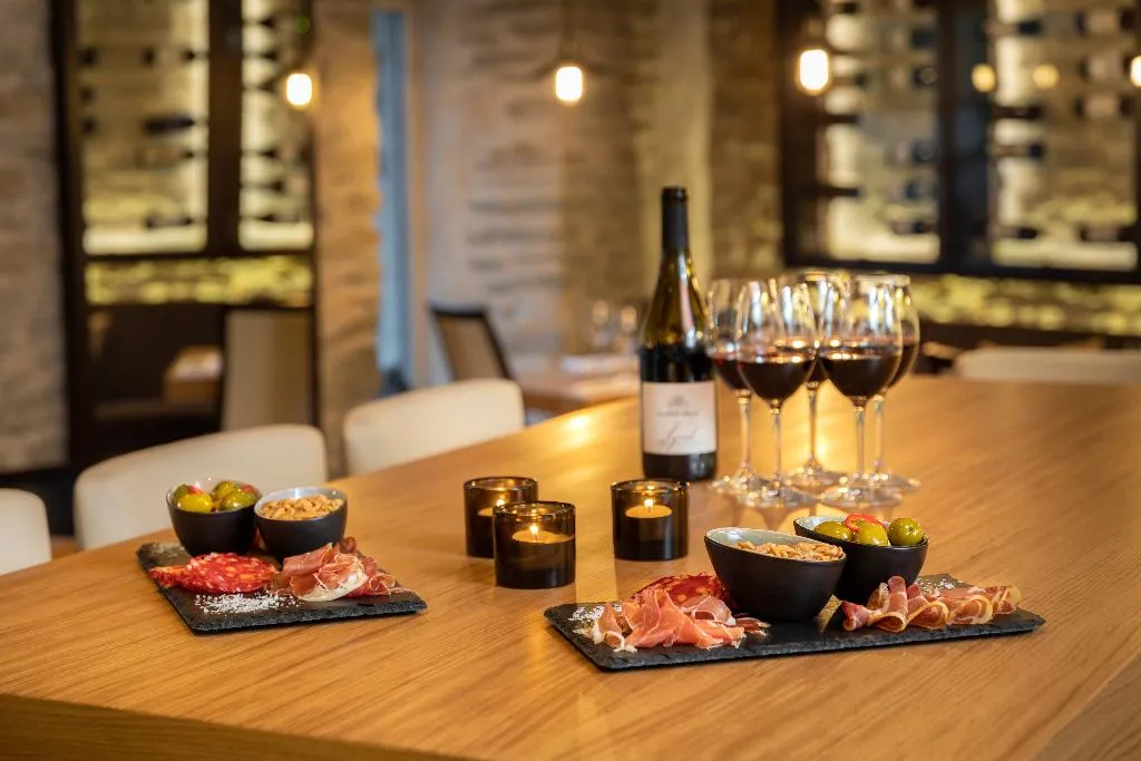 Bar, Von Stackelberg Hotel Tallinn, Tallinn