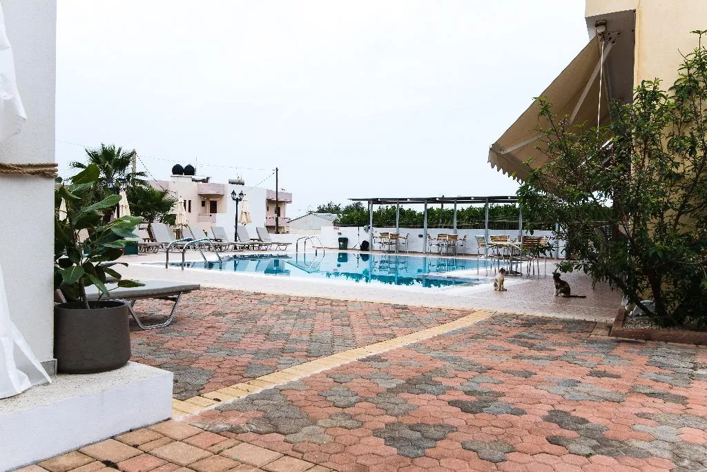 Pool, Newcastle Studios, Crete