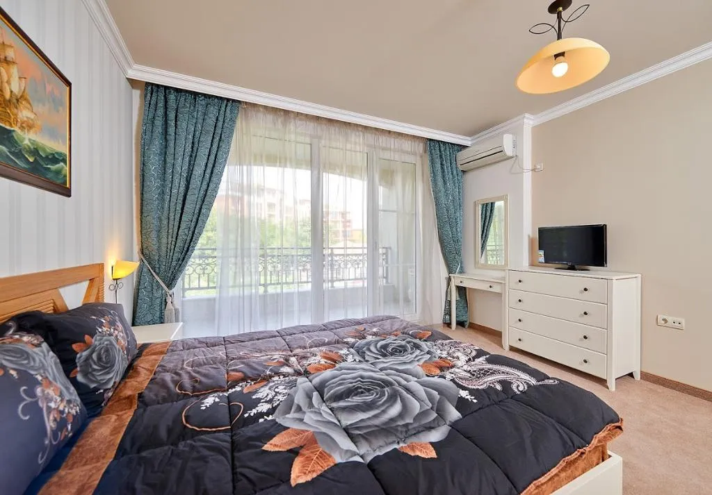 APARTMENT SEA VIEW Room, Penelope Palace, Bourgas