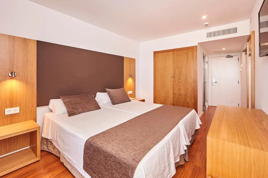Room, Principe, Majorca