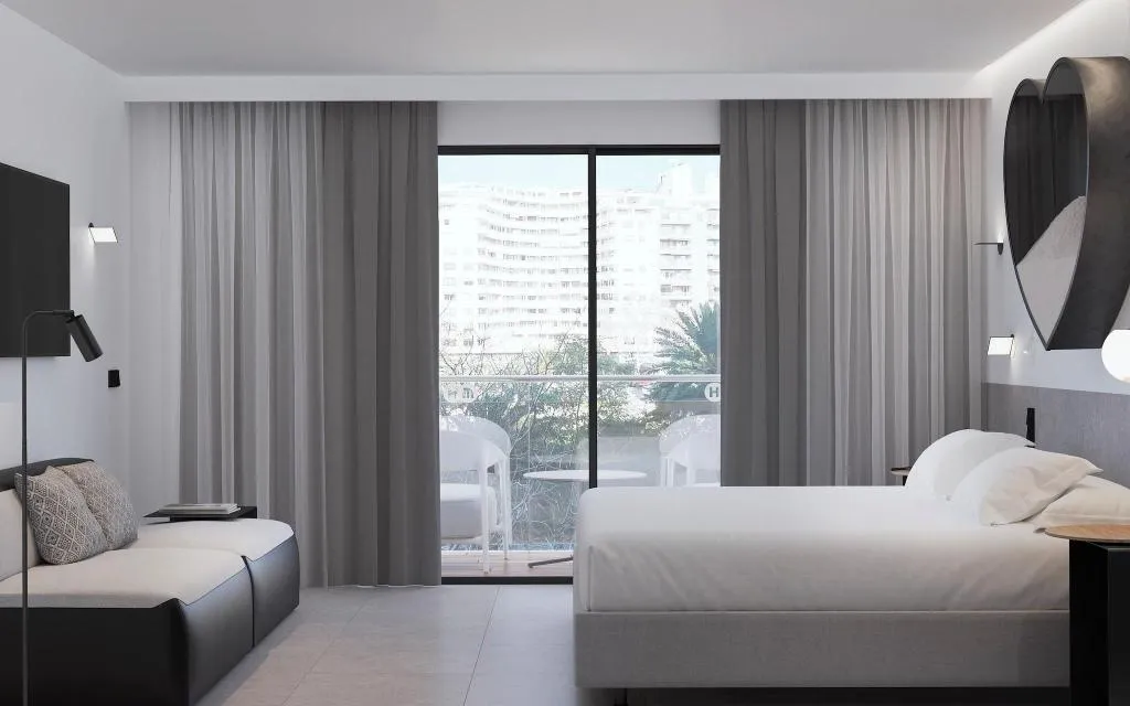 TWIN CITY VIEW Room, HM Jaime III, Majorca