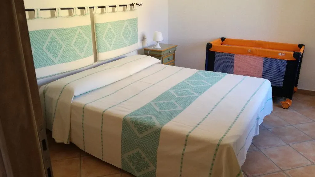 APARTMENT WITH TERRACE Room, PMS CaseVacanze Budoni, Olbia