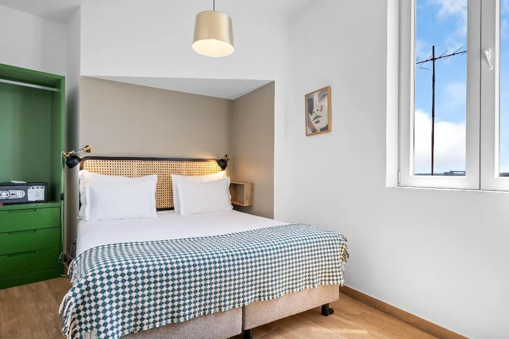 Double or Twin ONE BEDROOM ONE BATHROOM Room, Monte Belvedere Hotel By Shiadu, Lisbon