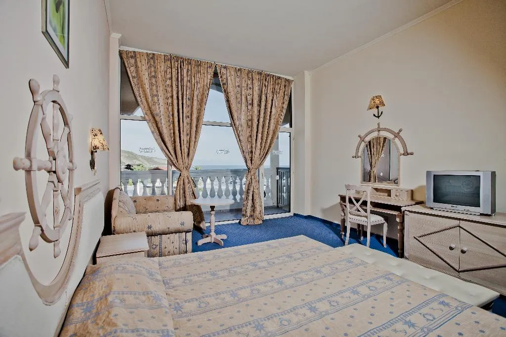 DOUBLE SEA VIEW Room, Royal Park, Bourgas