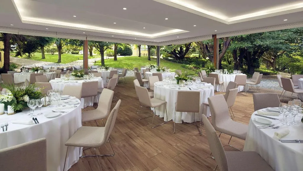 Restaurant, Boeira Garden Hotel Porto Gaia, Curio Collection, Porto
