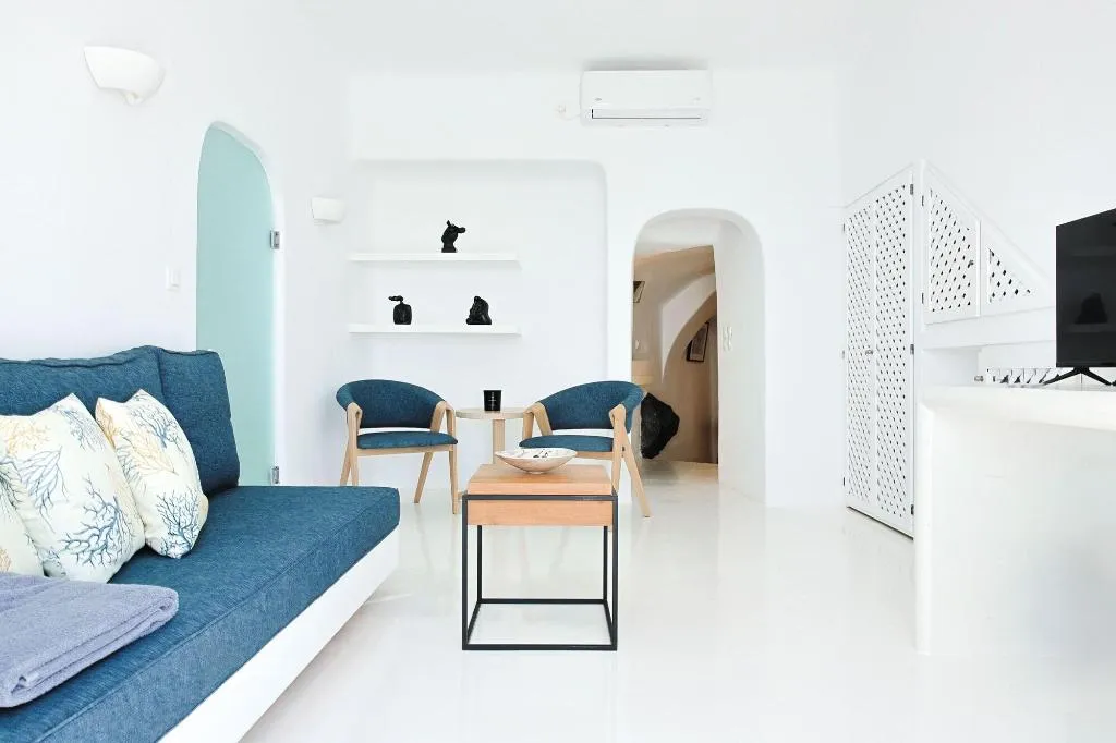 Room, Aeifos Boutique Hotel, Santorini