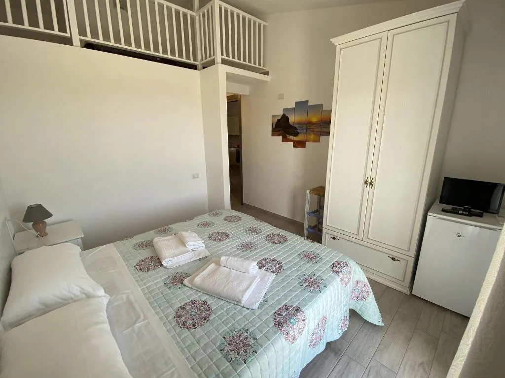 Room, Molti Mari B&B Resort, Olbia