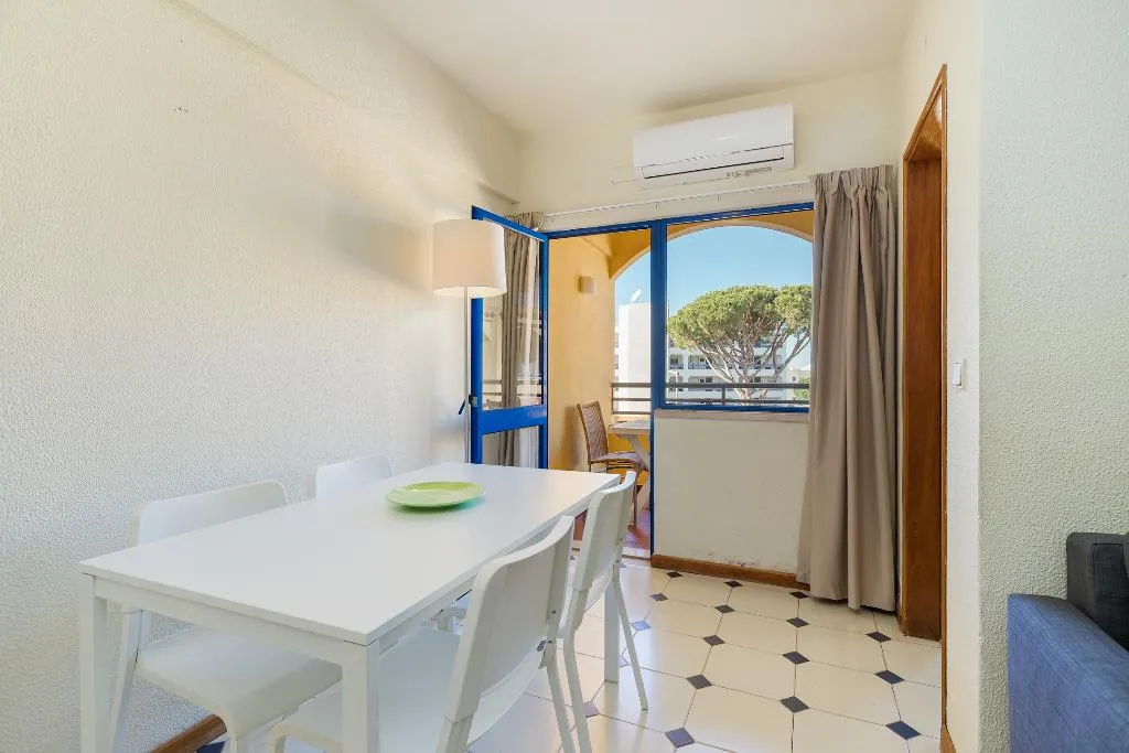 APARTMENT ONE BEDROOM Room, Rio Apartamentos by Garvetur, Algarve