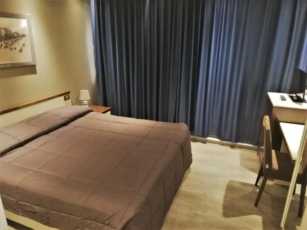 Room, Cristal Hotel Palermo, Palermo