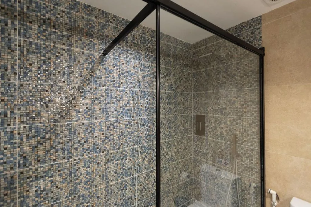 Room, Mazar Pyramids Hotel, Cairo