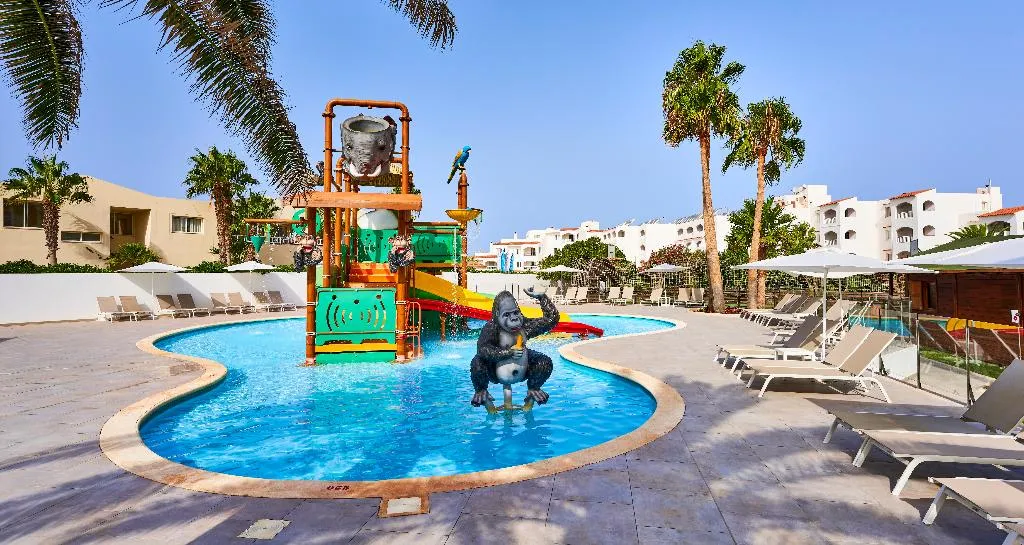 Pool, Hotel Globales Cala´n Bosch, Menorca
