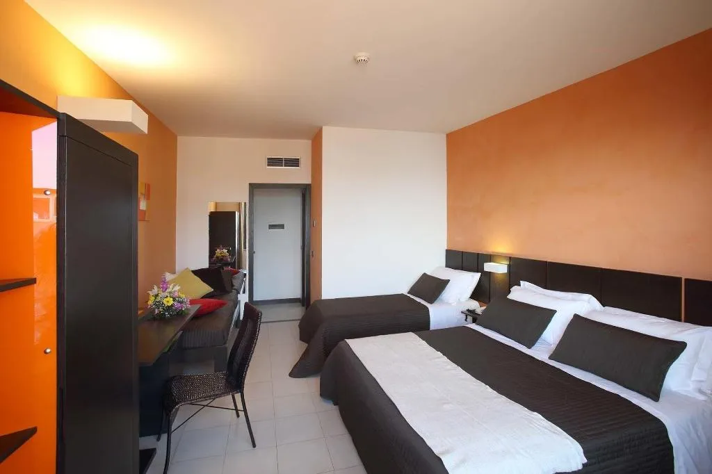 Room, San Giovanni, Taormina