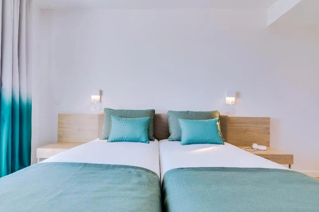 Double or Twin SEA VIEW Room, Sol e Mar Adults Only, Algarve