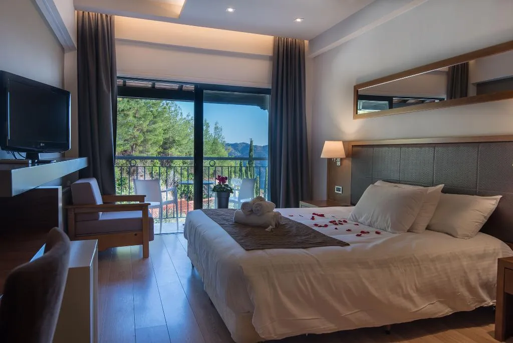 Double or Twin STANDARD Room, Rodon Hotel And Resort, Cyprus