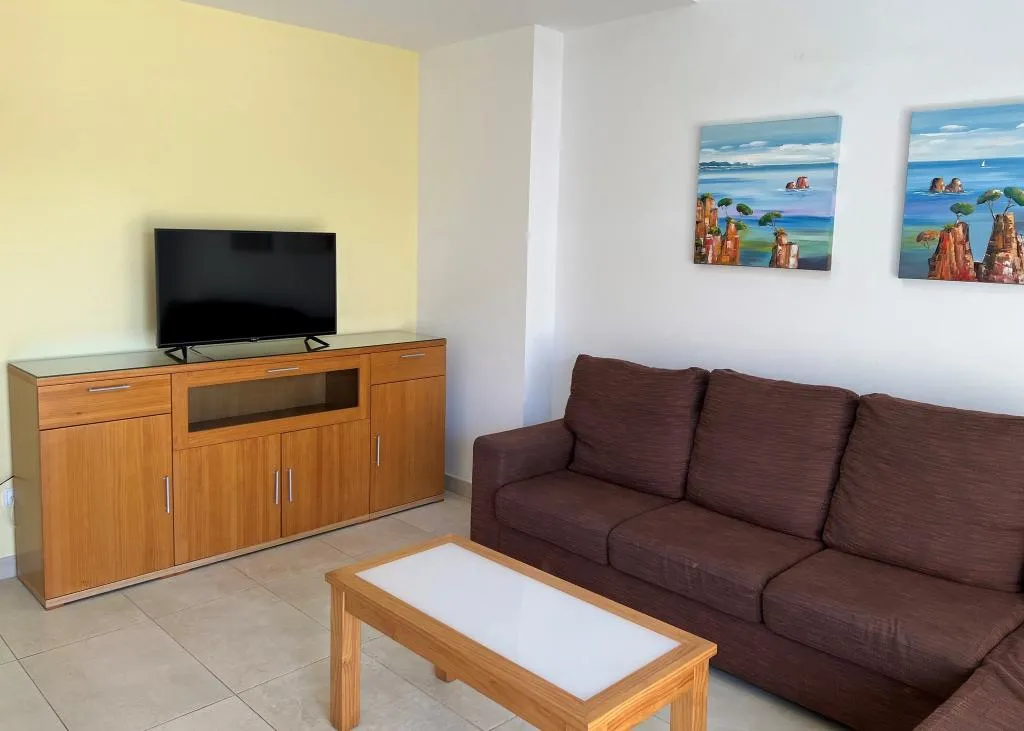 APARTMENT CAPACITY 6 Room, Via Augusta, Costa Brava