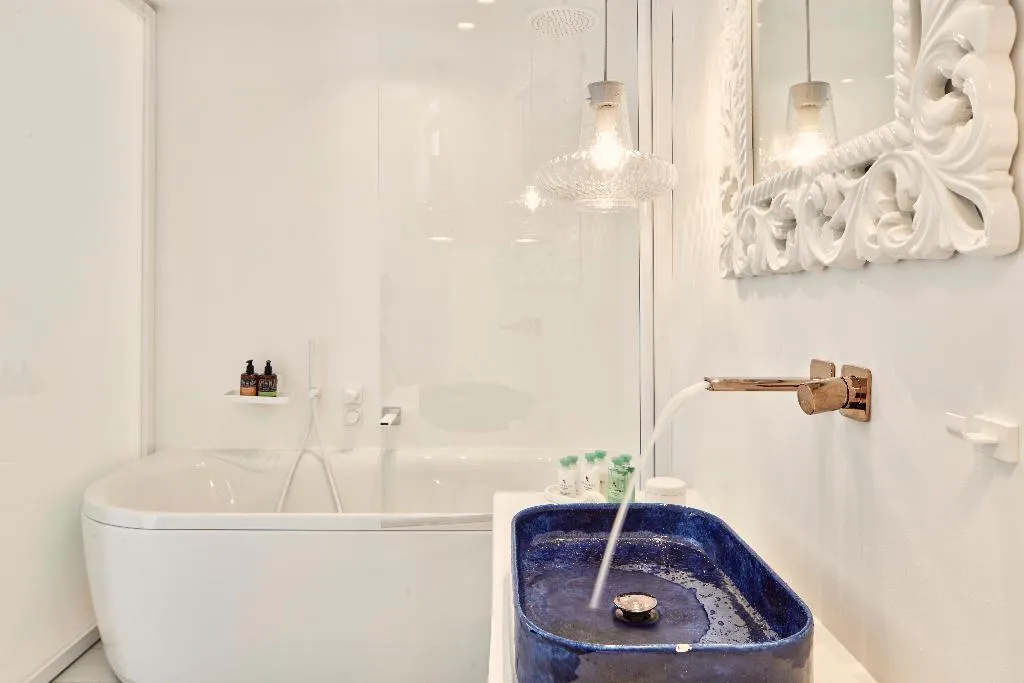 DOUBLE SUPERIOR Room, Katikies Mykonos - The Leading Hotels Of The World, Mykonos