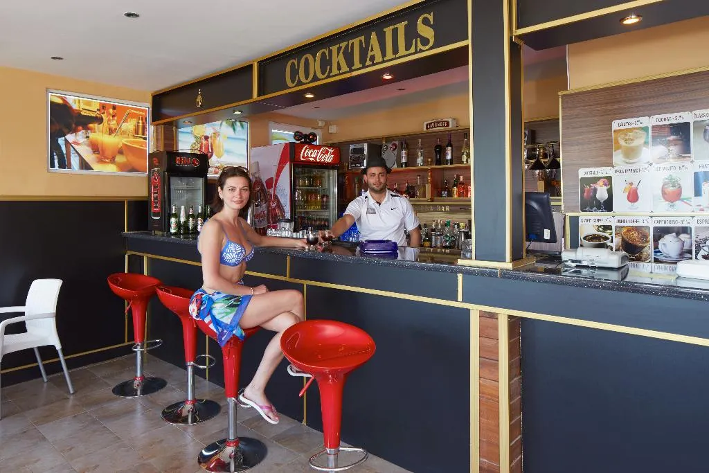 Bar, Yalta Complex, Bourgas