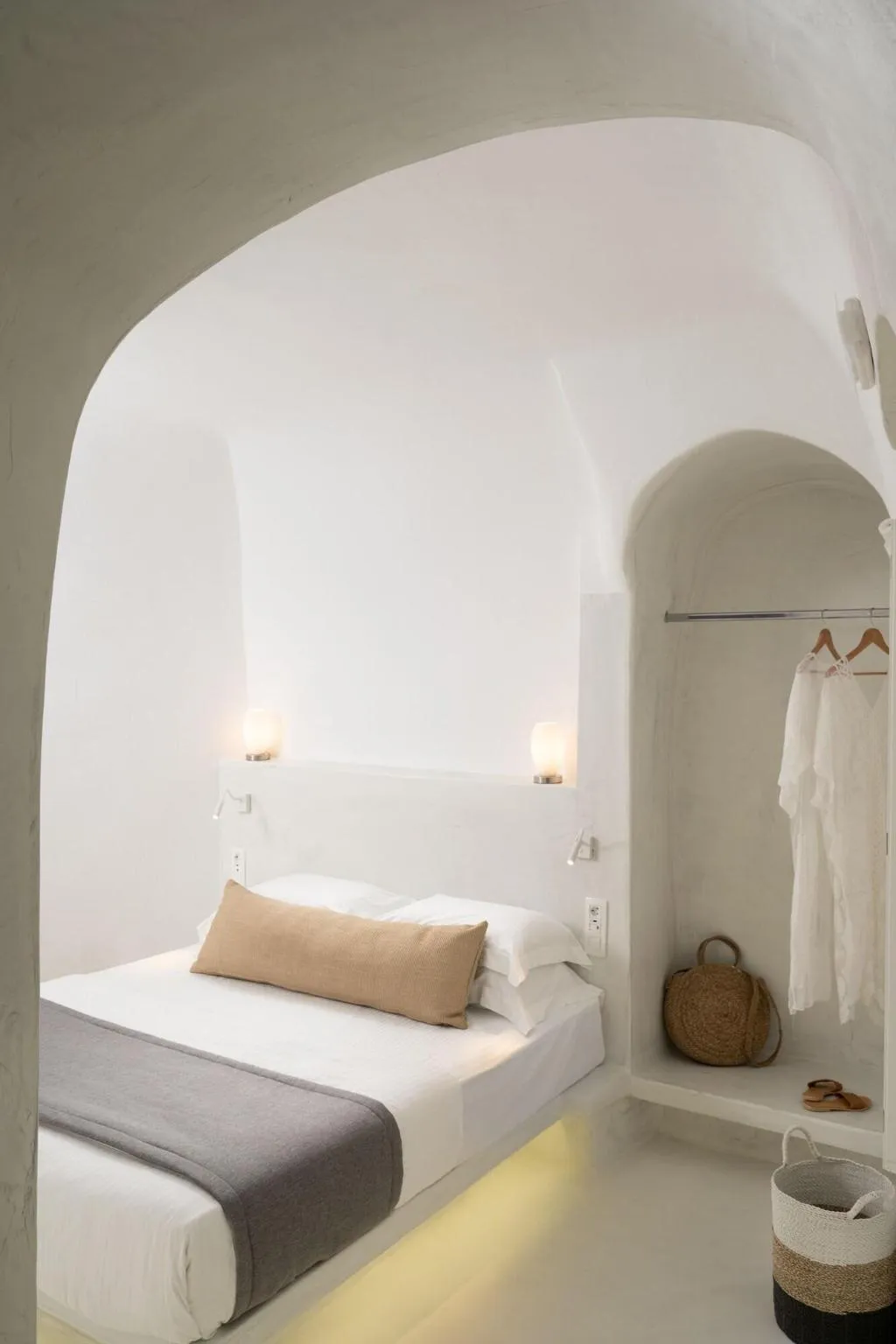 Room, Edem Luxury Hotel, Santorini