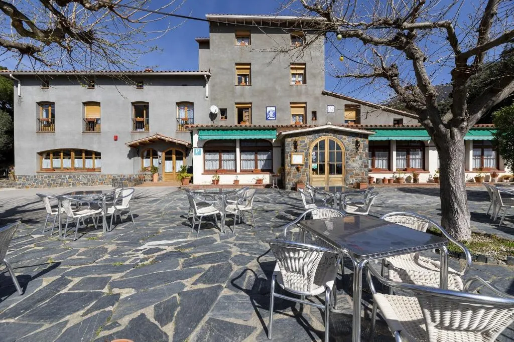General view, Hostal Montserrat, Barcelona