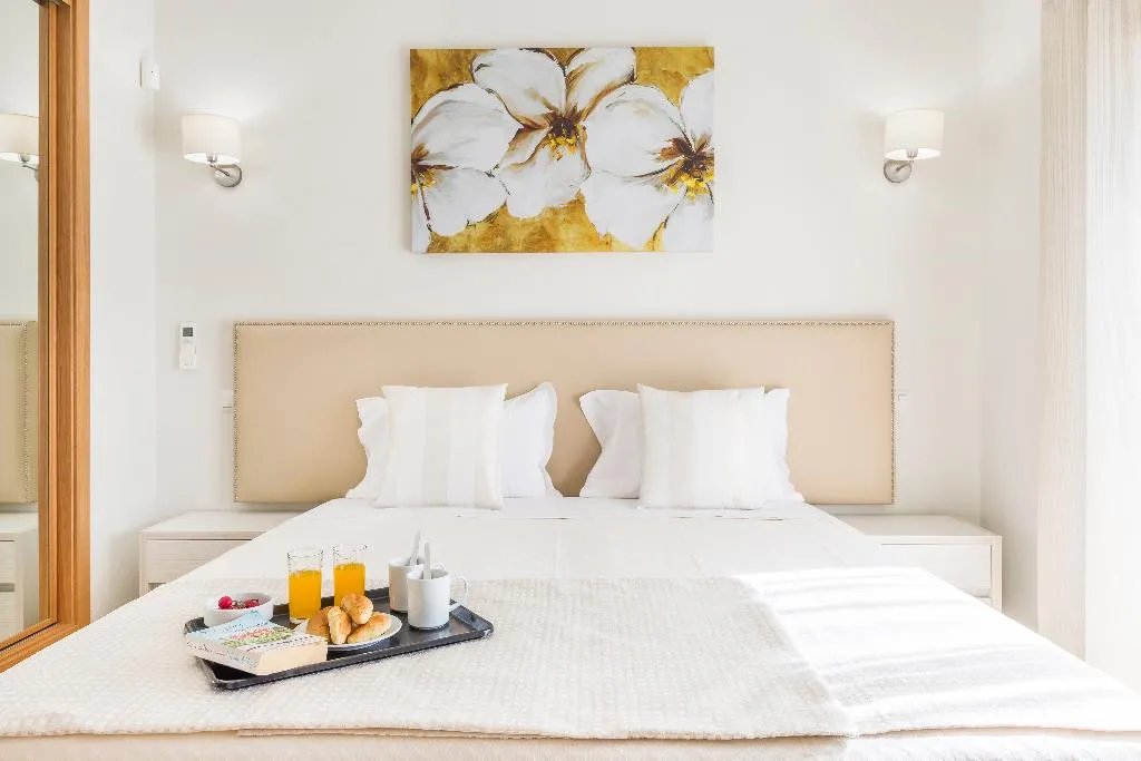 APARTMENT TWO BEDROOMS Room, Lakeside Country Club, Algarve