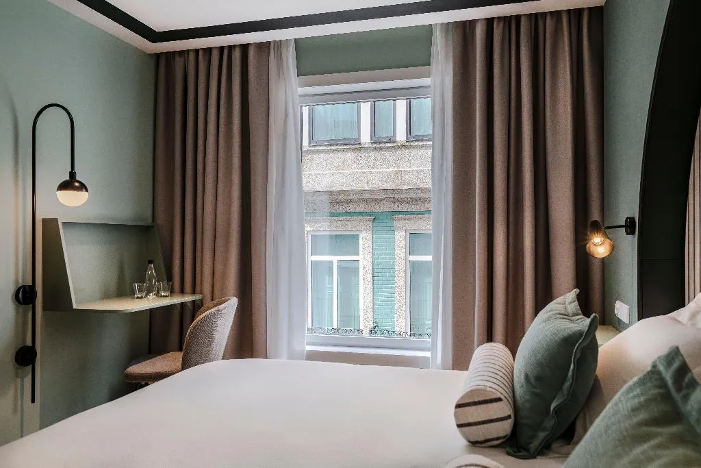 DOUBLE SINGLE USE STANDARD Room, Vincci Bonjardim, Porto