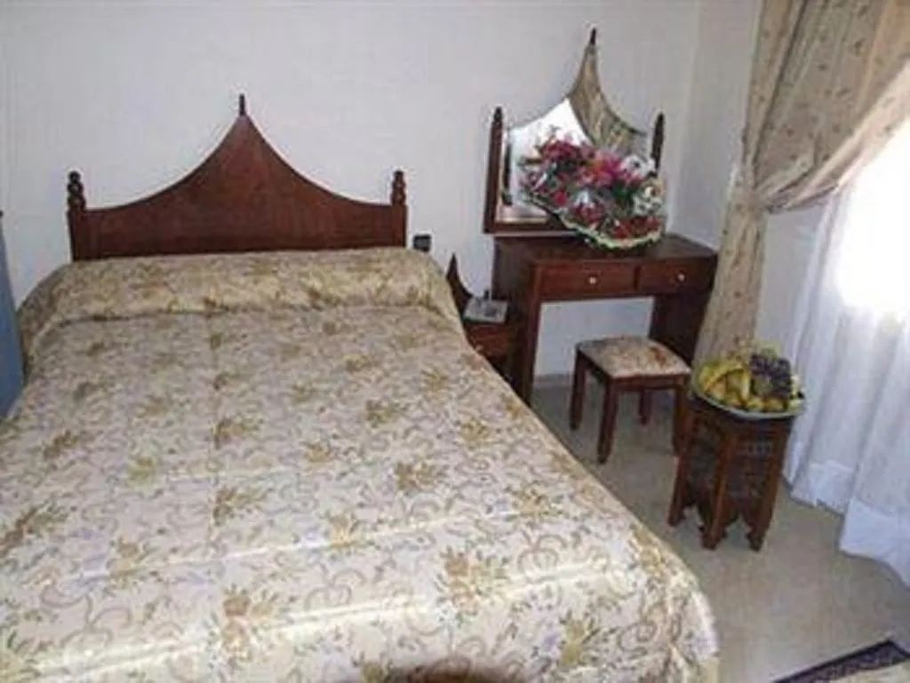 Room, Du Louvre, Casablanca
